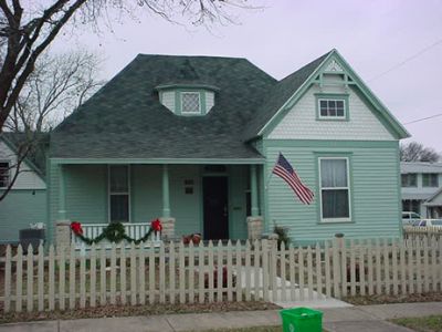 1800 Washington 2003
