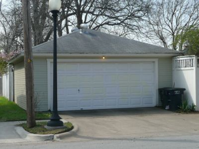 1801 5th garage 2008
