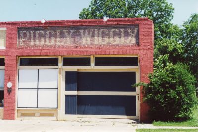 1801 College 2000
