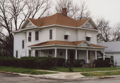 1801 Fairmount 2000
