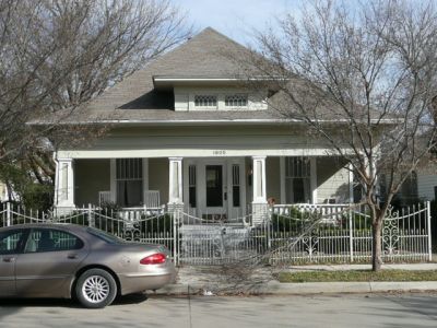 1805 Henderson 2008
