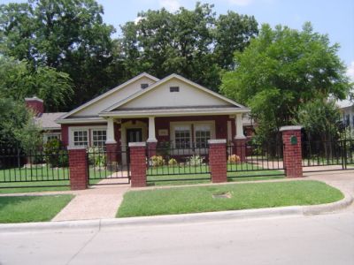 1810 Henderson 2005
