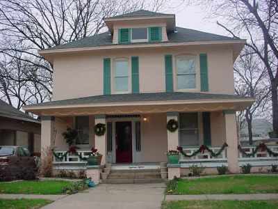 1815 College 2003
