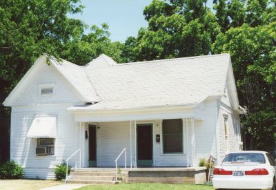 1819 College 2000
