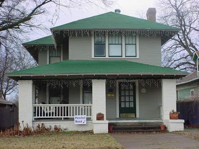 1820 6th 2002
