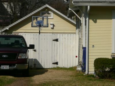 1820 Alston garage 2008
