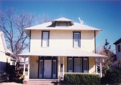 1821 College 1995
