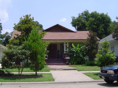 1821 Fairmount 2005

