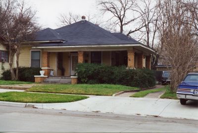 1825 Fairmount 2000
