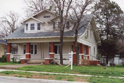1831 Fairmount 2000
