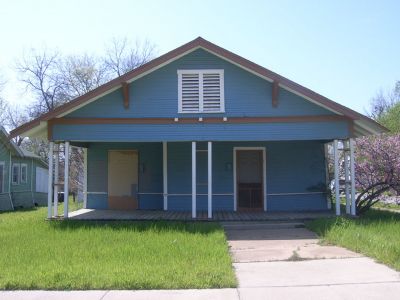 1900 Henderson 2010
