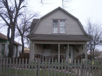 1900 Hurley 2010
