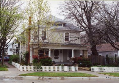 1901 Fairmount 2000
