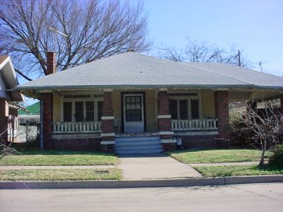 1903 College 2003
