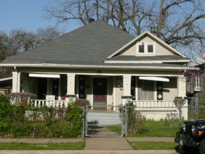 1904 College 2008
