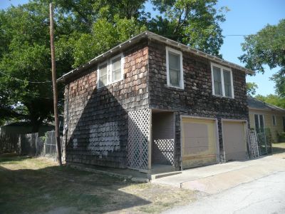 1920 Washington garage apt 2011
