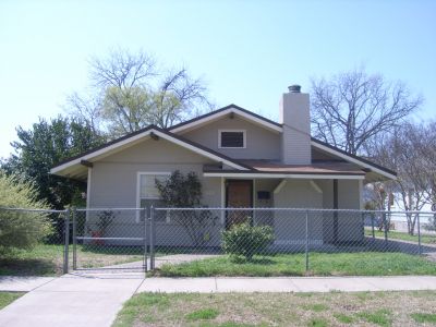 1924 Henderson 2010
