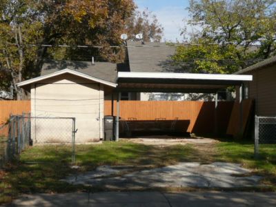 1944 5th garage 2008
