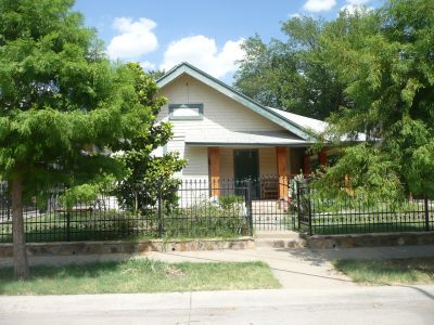 1951 College 2011
