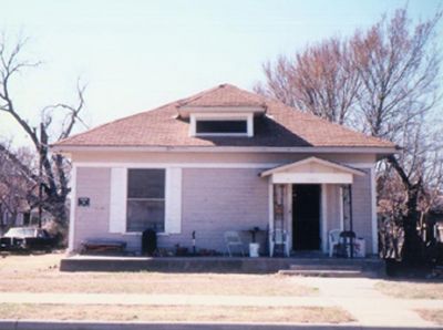 2004 College 1995

