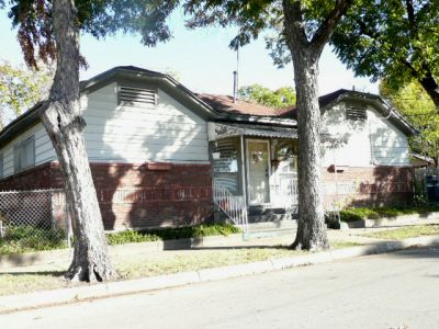 2101 Henderson 2008
