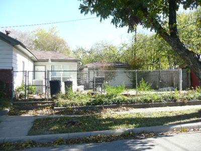 2101 Henderson back 2008
