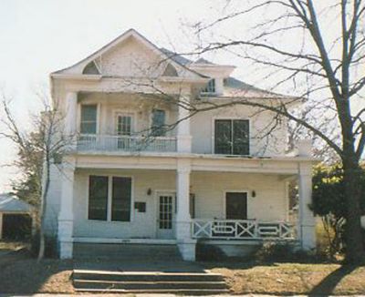 2105 6th 1995
