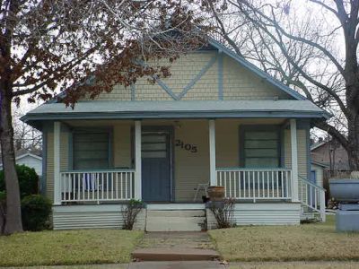 2105 Fairmount 2002
