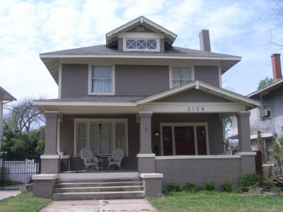 2108 Lipscomb 2010
