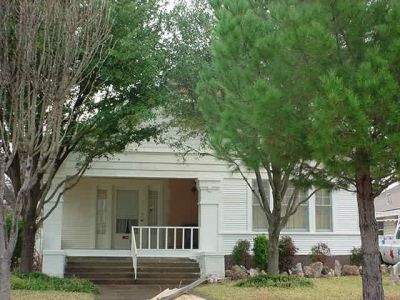 2109 Fairmount 2002
