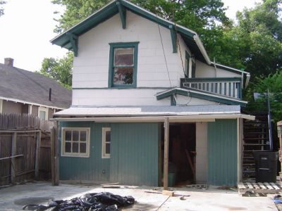 2110 Washington garage 2006
