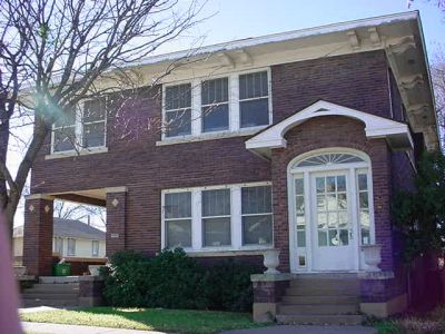 2112 College 2002
