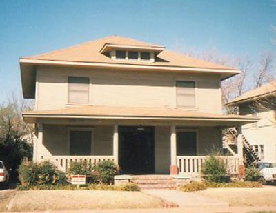 2120 6th 1995
