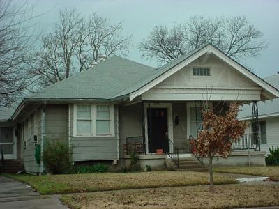 2120 Fairmount 2002
