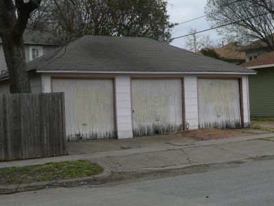 2125 Fairmount garage 2011
