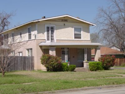 2200 6th 2005
