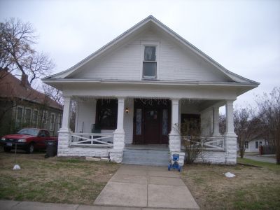 2200 Alston 2010
