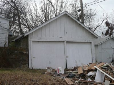 2200 Alston garage 2009
