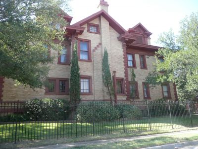 2200 Hemphill side 2011
