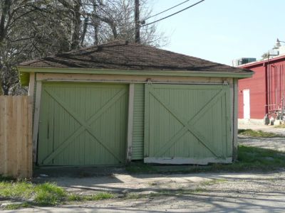 2200 Hurley garage 2008
