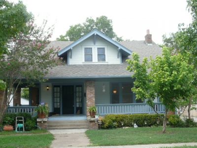 2200 Washington 2008 September
Attic conversion added windows to front and side gables
