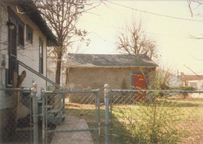 2200 Washington garage 1995
