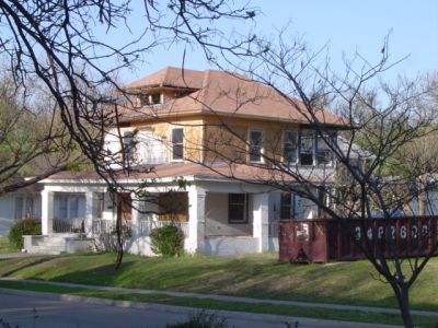 2201 College 2005 03
