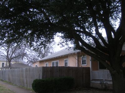 2201 Fairmount side 2010
