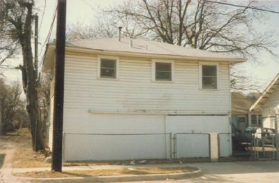 2201 Washington garage 1995
