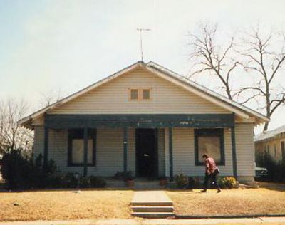 2207 5th 1995
