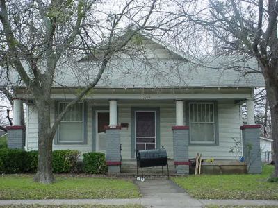 2208 5th 2002
