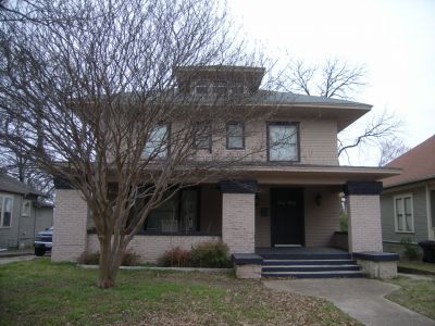 2208 Alston 2010
