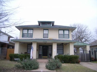 2208 Lipscomb 2010
