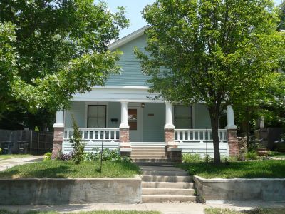 2211 Alston 2012

